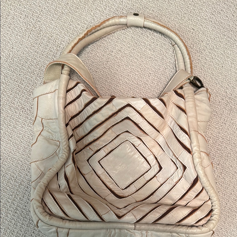 Monserat De Lucca Cream and Brown Geometric Leather Shoulder Bag